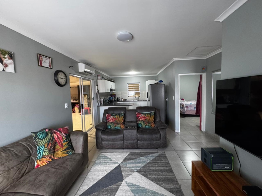 To Let 2 Bedroom Property for Rent in Dennemere Western Cape